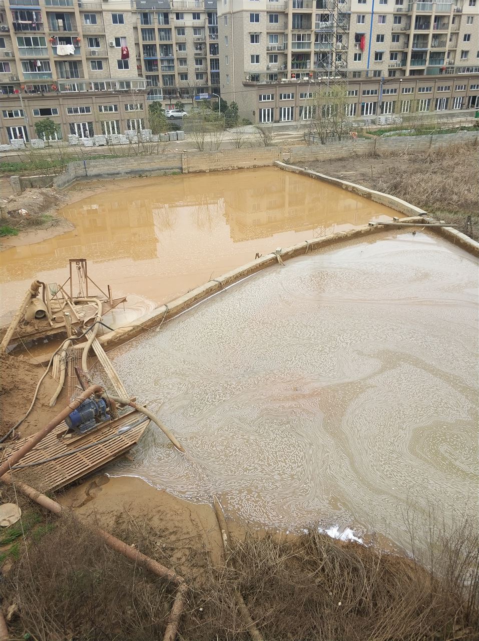 德宏沉淀池淤泥清理-厂区废水池淤泥清淤
